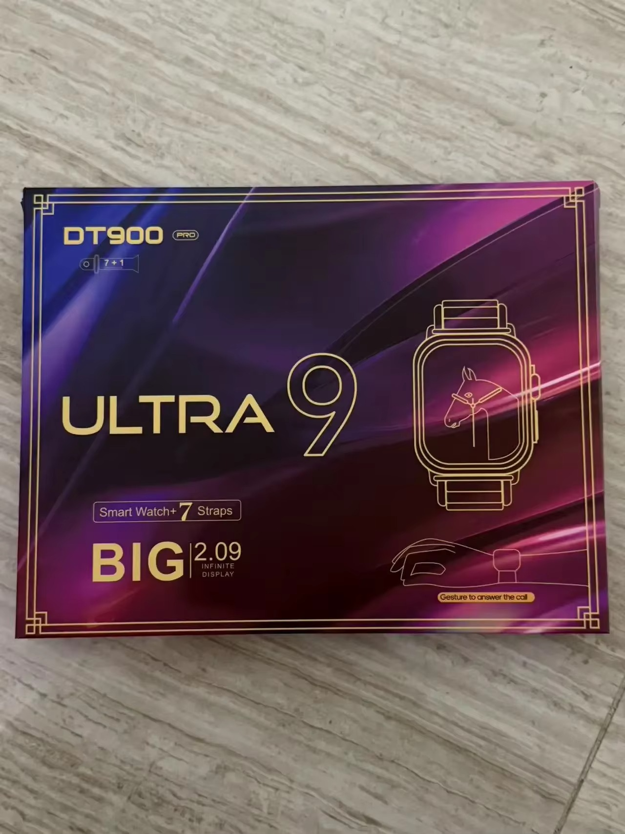 UW-100 Smartwatch – Luxury Look, Smart Features!