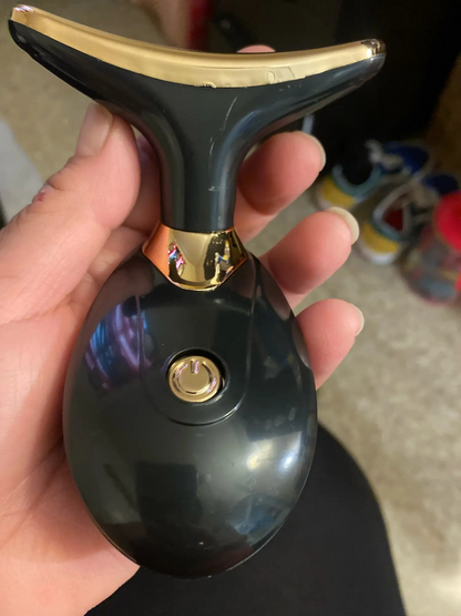 Neck Lifting and Tightening Device